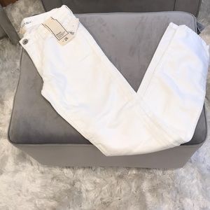 White skinny jeans